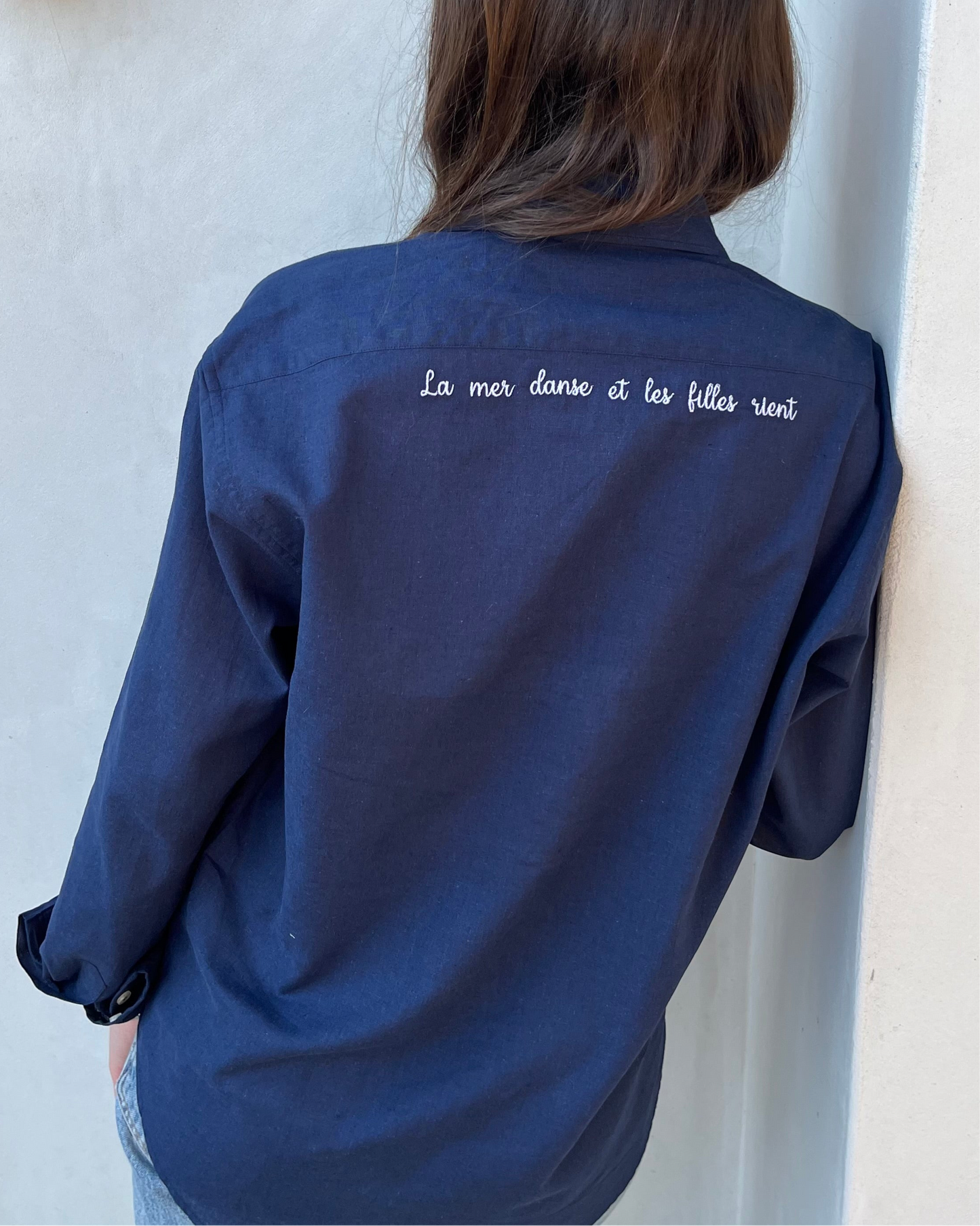 La mer danse et les filles rient
